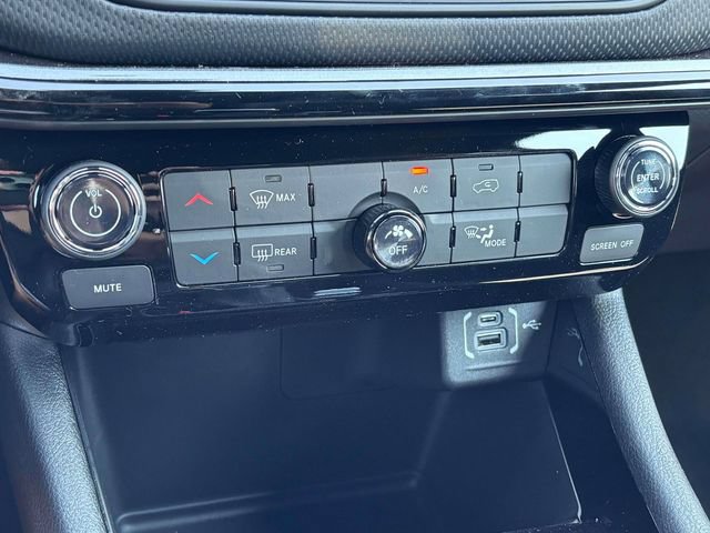 New 2026 Jeep Compass Latitude AWD/4WD image 22