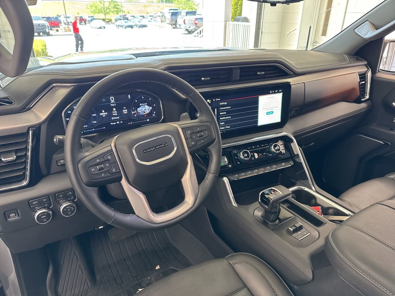 Used 2024 GMC Sierra 1500 Denali w/ Denali Reserve Package image 18