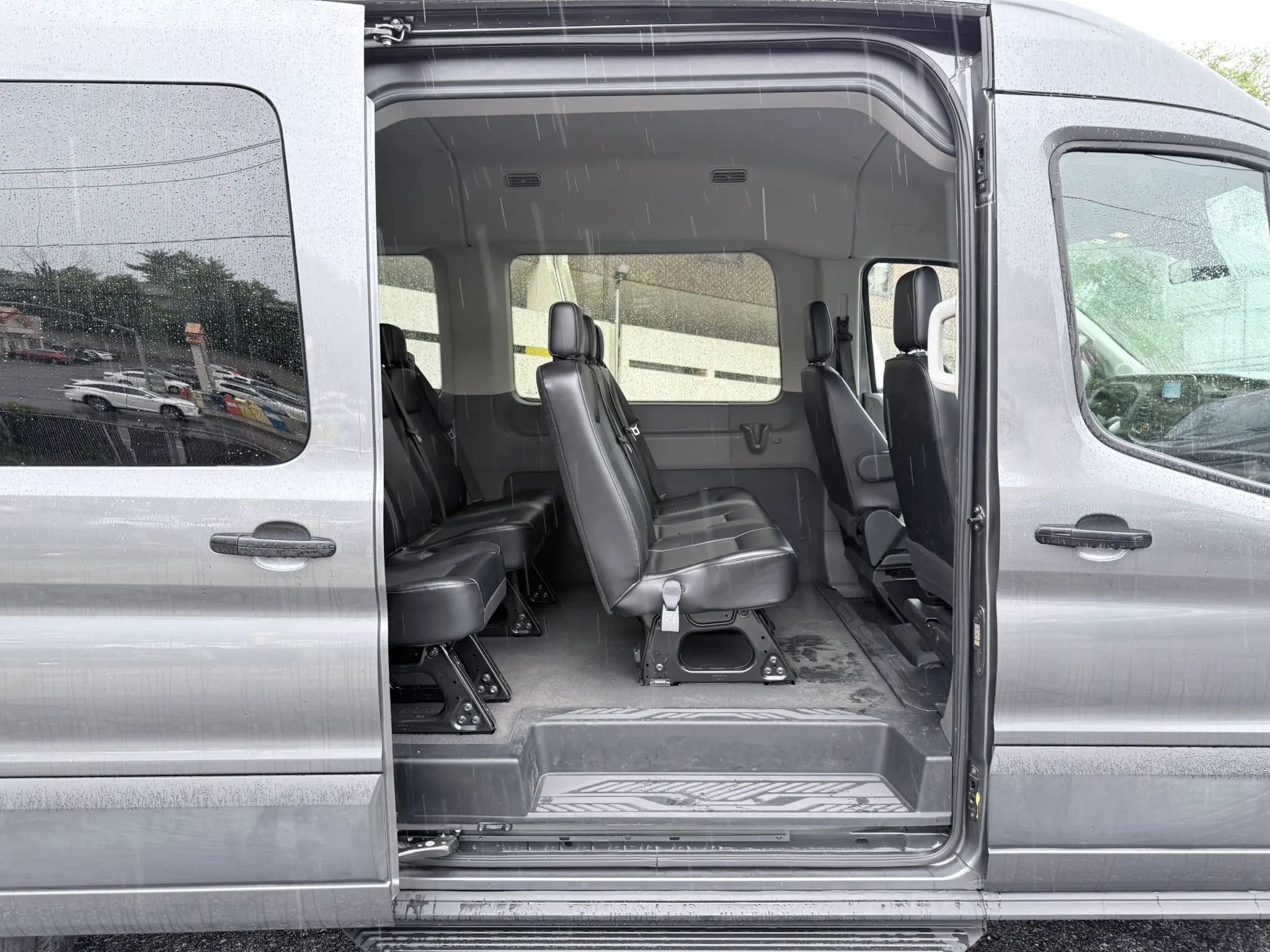 Used 2024 Ford Transit 350 XL RWD image 14