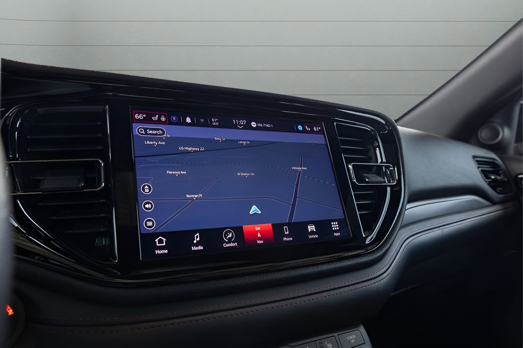 Used 2022 Dodge Durango R/T w/ Blacktop Package AWD/4WD image 25