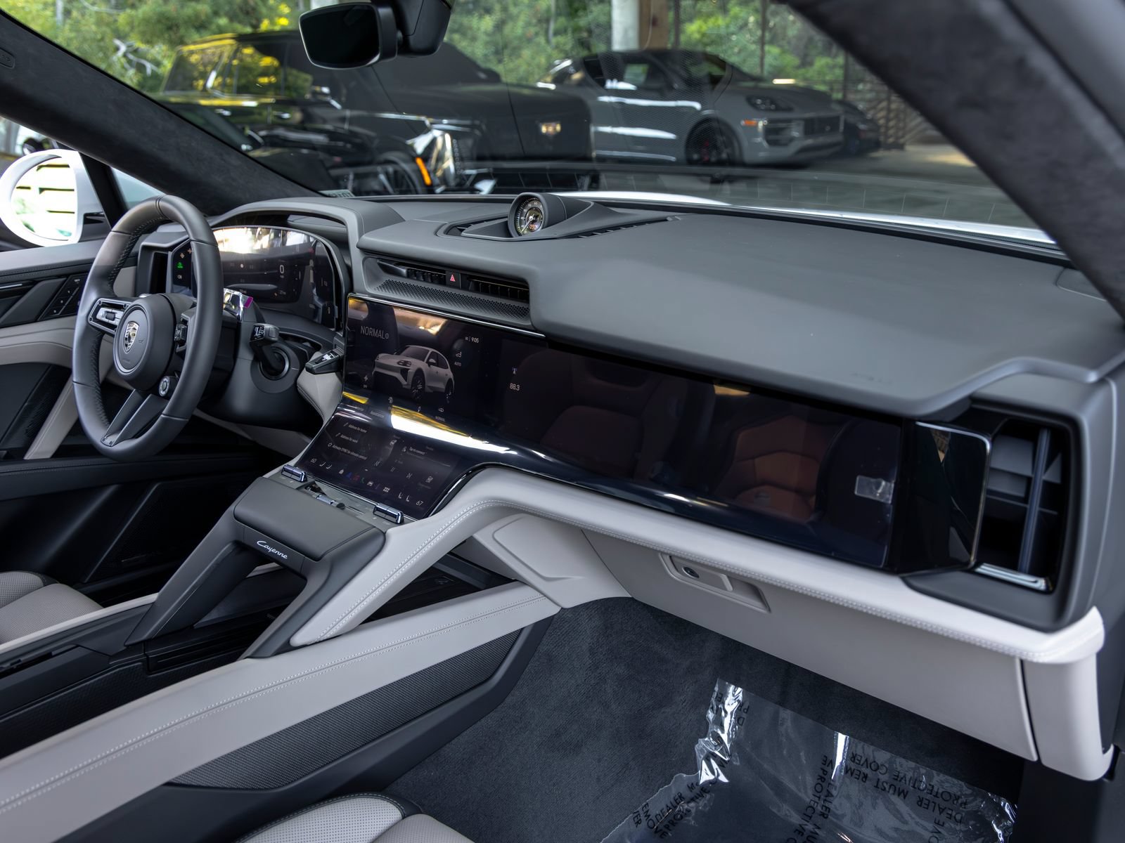 New 2026 Porsche Cayenne Turbo AWD/4WD image 58