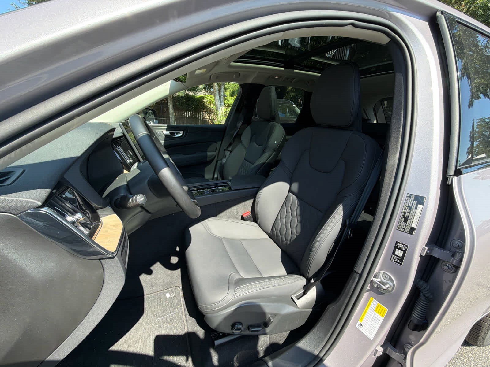 Certified 2026 Volvo XC60 B5 Plus AWD/4WD image 61