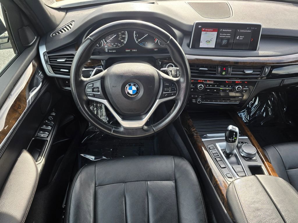 Used 2018 BMW X5 xDrive40e image 10