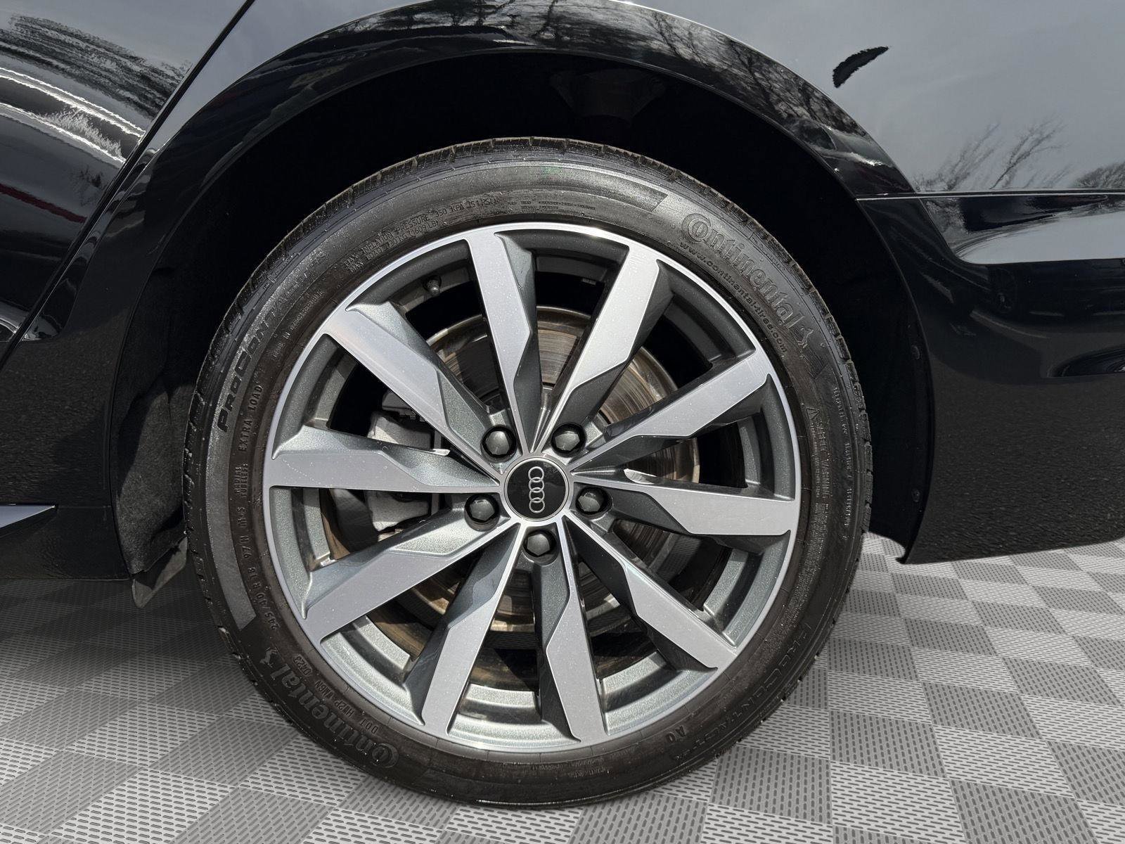 Used 2023 Audi A4 2.0T Premium w/ Convenience Package image 8