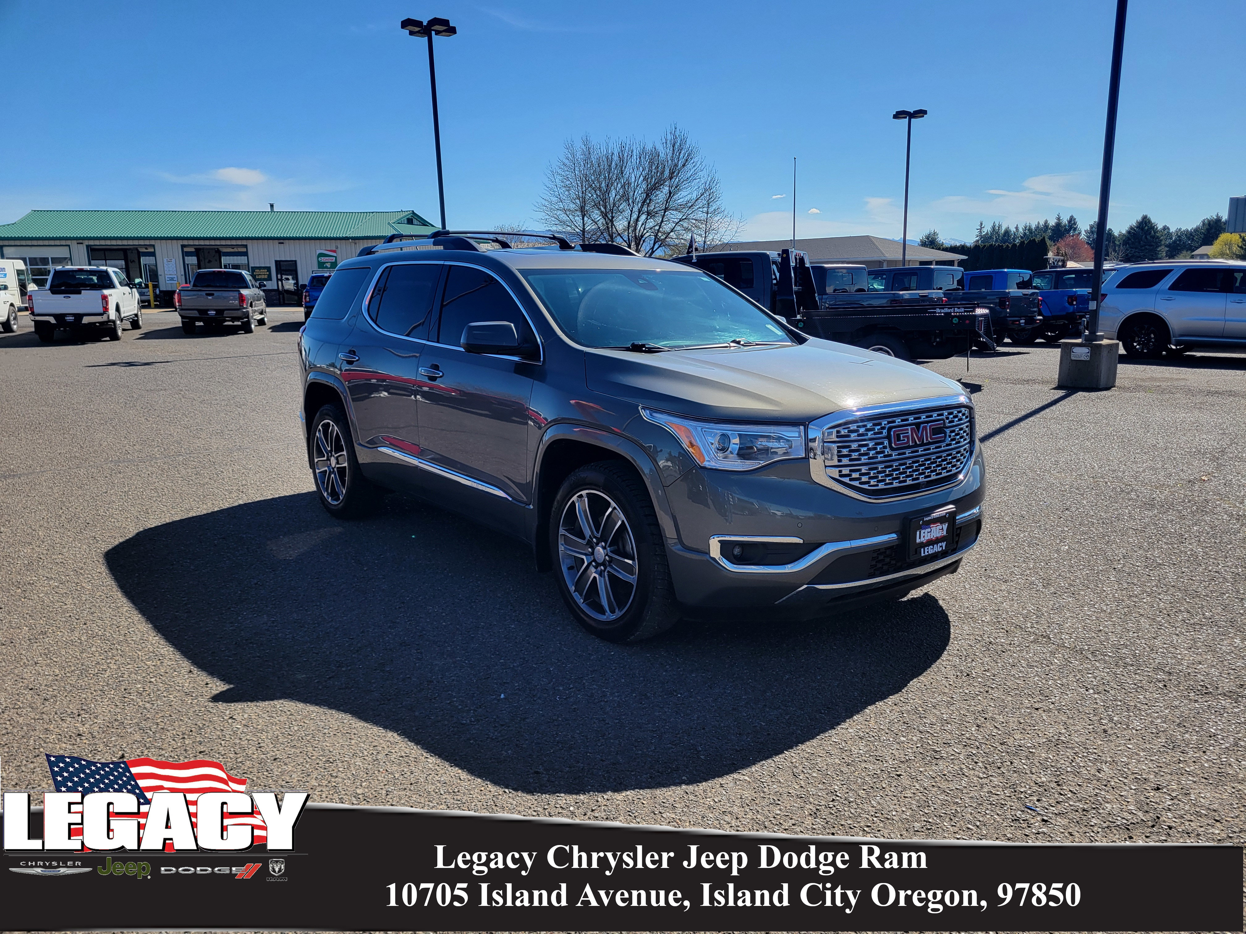 Used 2018 GMC Acadia Denali w/ Technology Package