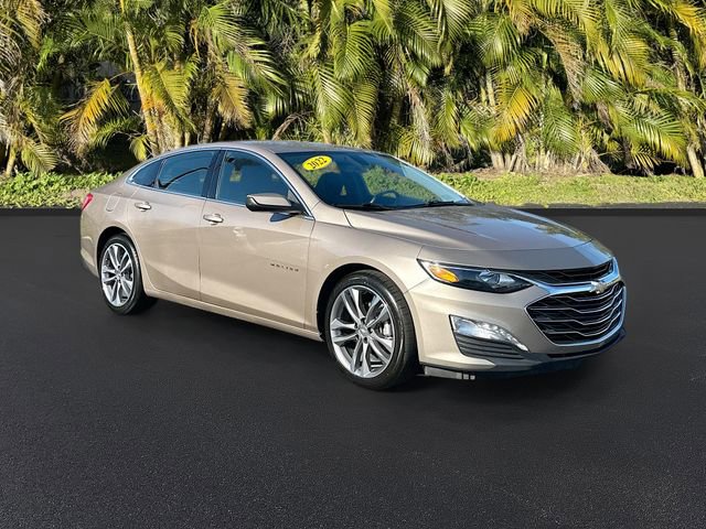 Used 2022 Chevrolet Malibu LT image 2