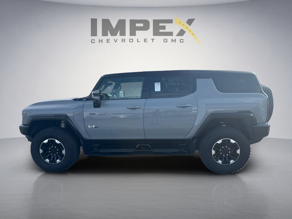 Used 2024 GMC Hummer EV 2X w/ Extreme Off-Road Package AWD/4WD image 2