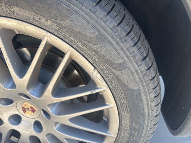 Used 2014 Porsche Cayenne AWD/4WD image 8