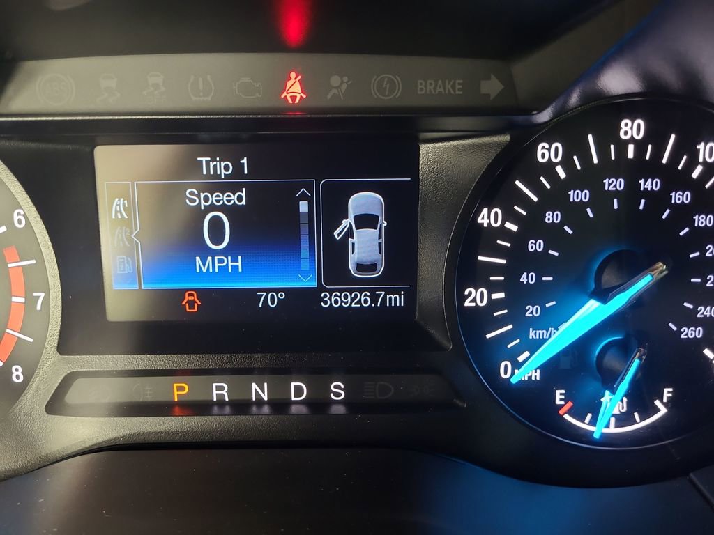 Certified 2020 Ford Edge SE image 10