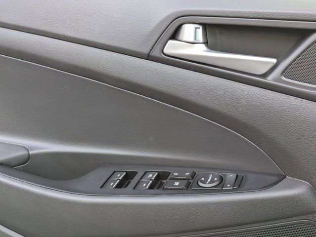 Used 2019 Hyundai Tucson Ultimate w/ Cargo Package image 13