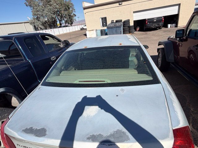 Used 2005 Ford Taurus SEL FWD image 5