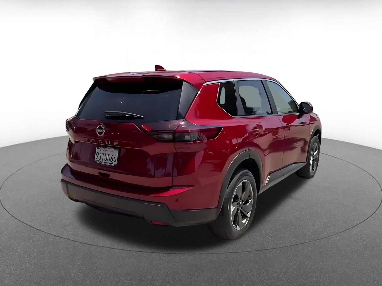 Used 2025 Nissan Rogue SV FWD image 14
