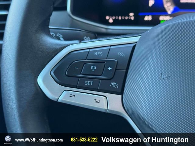 Certified 2025 Volkswagen Taos SE w/ Taos Adventure Package (SXB) image 23
