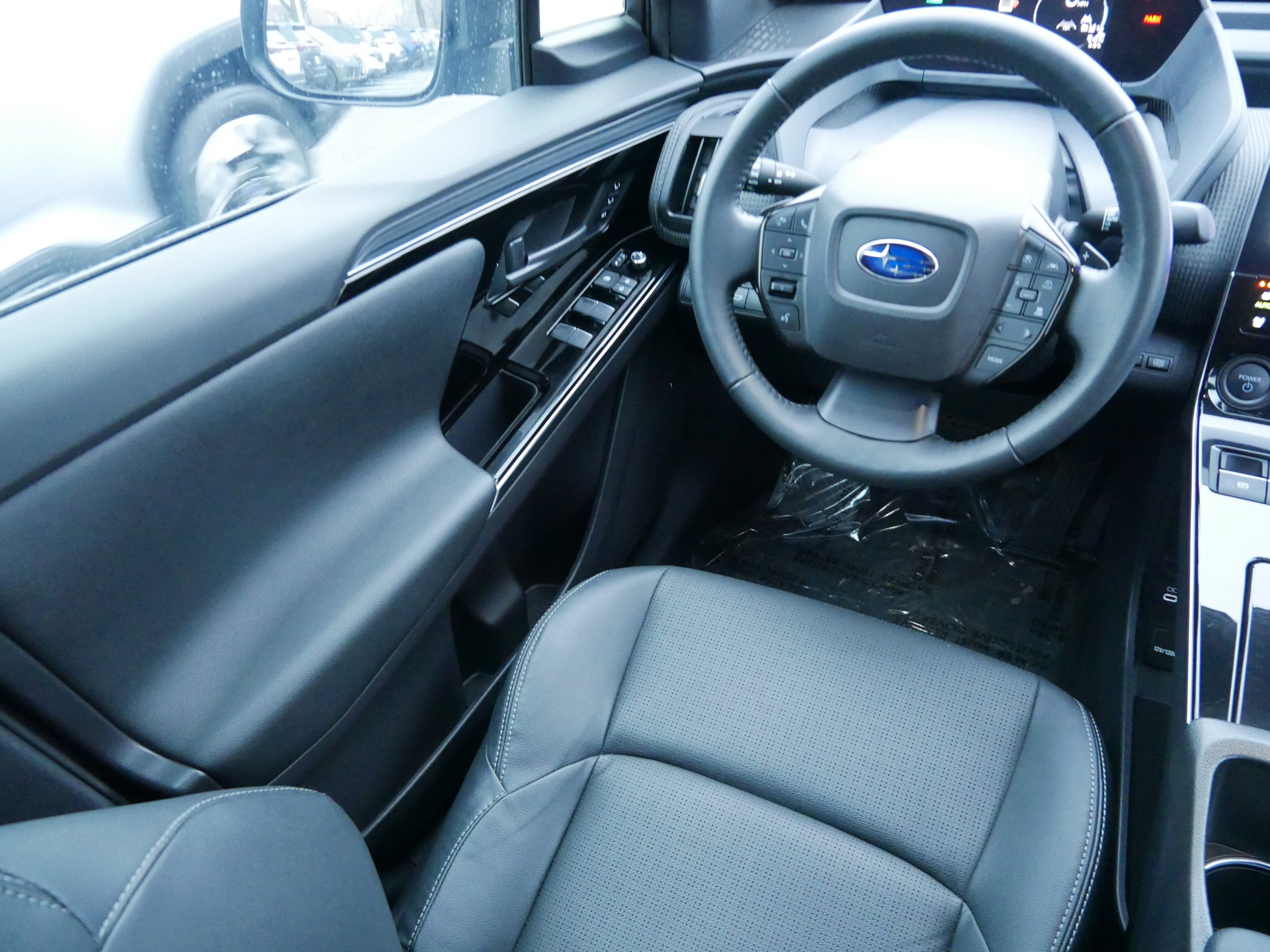 Used 2023 Subaru Solterra AWD image 9