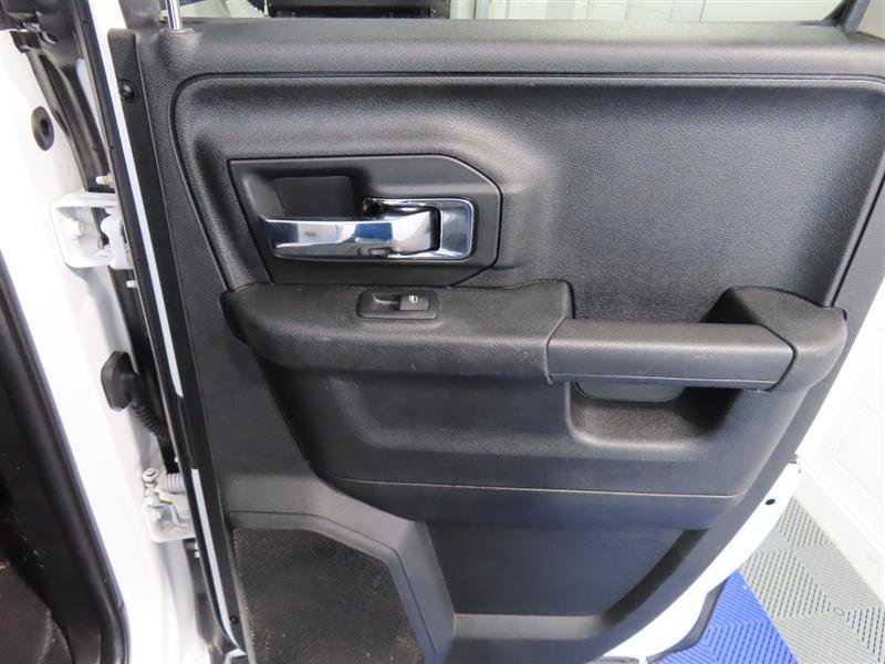 Used 2017 RAM 1500 Laramie image 28