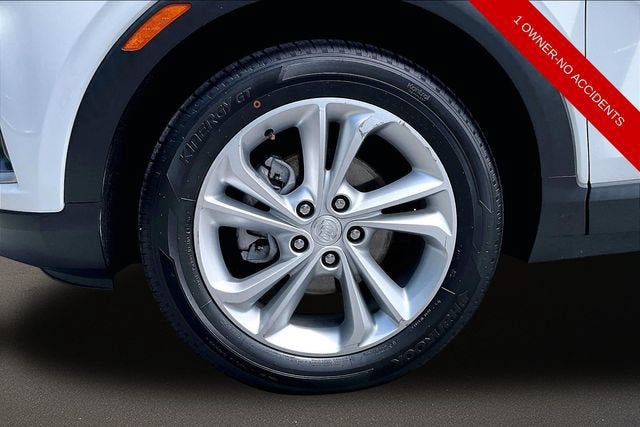 Certified 2020 Buick Encore GX Preferred w/ Cold Weather Comfort Package FWD image 8