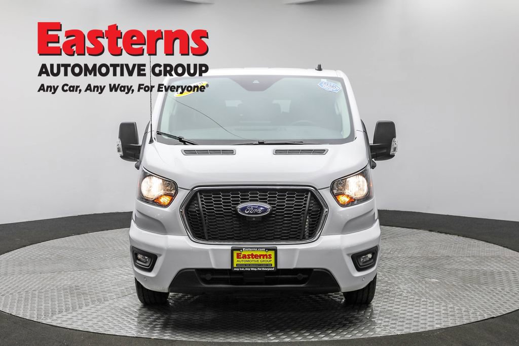 Used 2023 Ford Transit 350 XLT RWD image 2