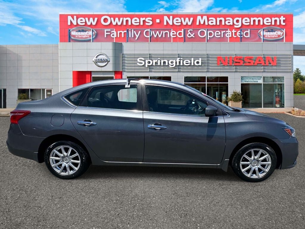Used 2017 Nissan Sentra S FWD image 5