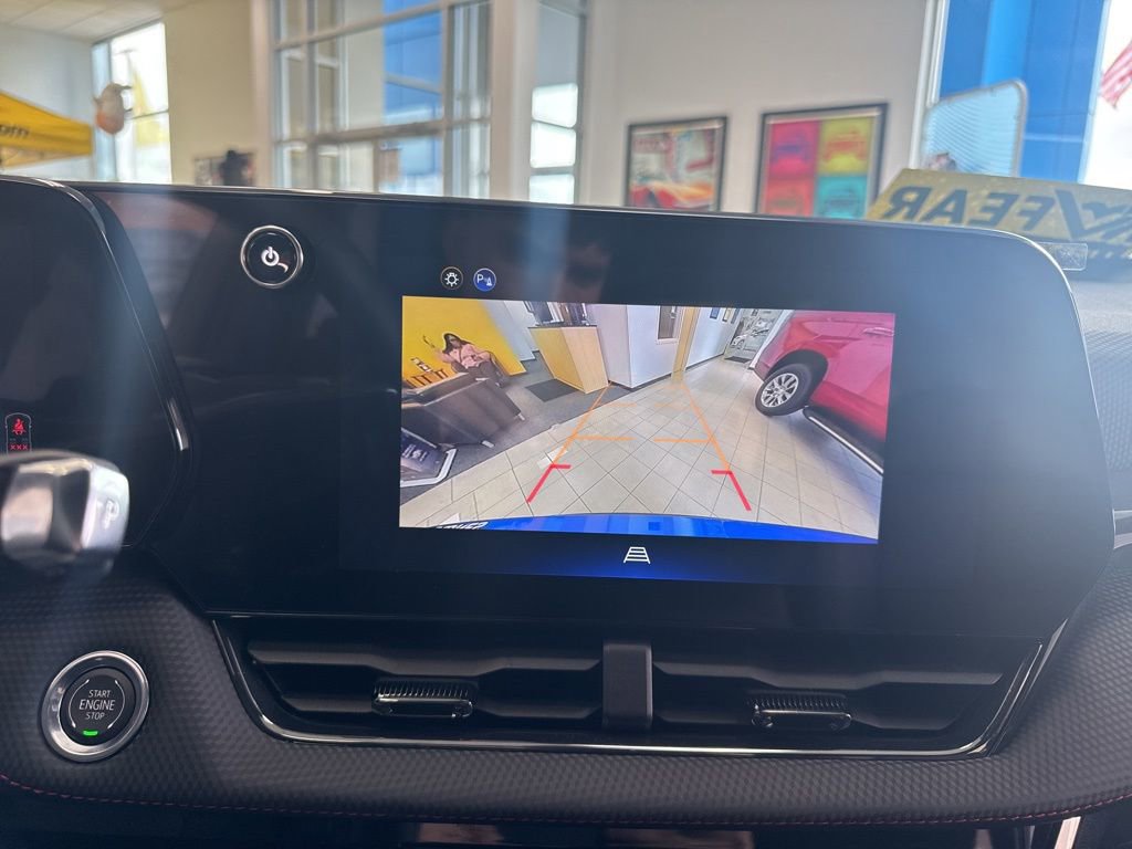 New 2026 Chevrolet Equinox RS w/ Convenience Package III AWD/4WD image 19