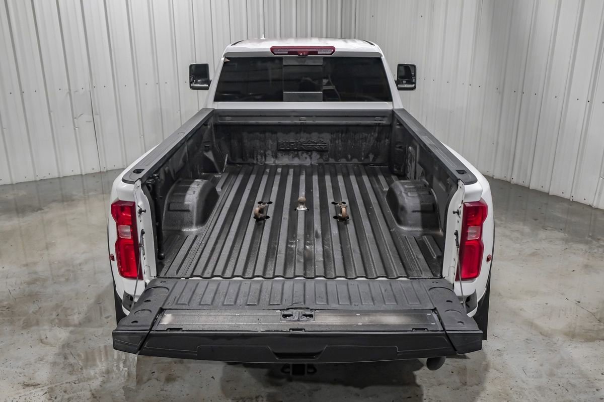 Used 2022 Chevrolet Silverado 3500 High Country image 62