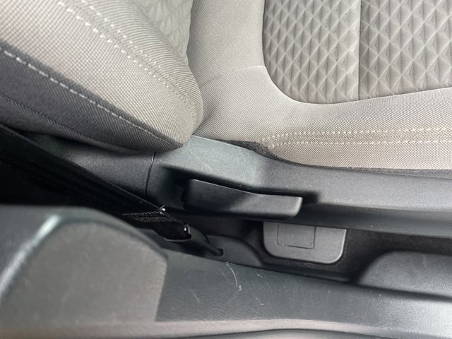 Used 2022 Ford Escape SE image 49