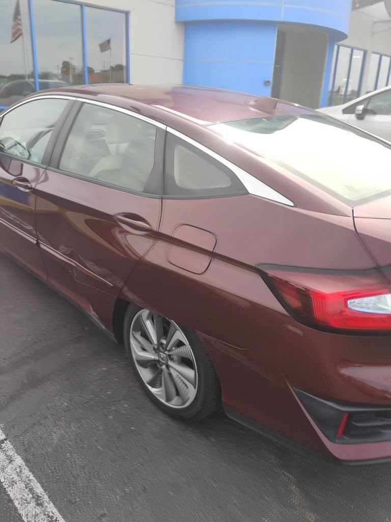 Used 2018 Honda Clarity Plug-In Hybrid image 5