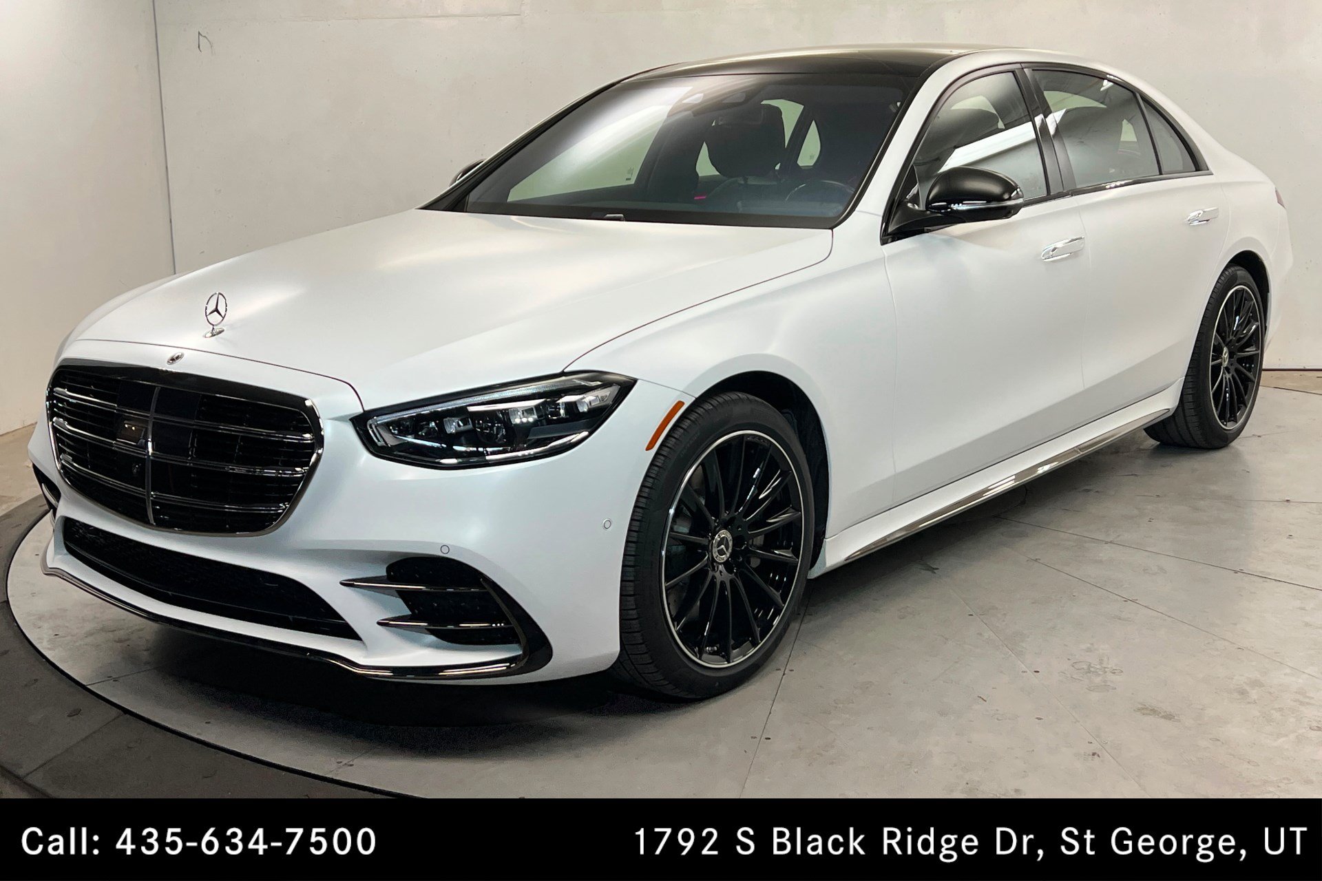 New 2026 Mercedes-Benz S 500 4MATIC image 1