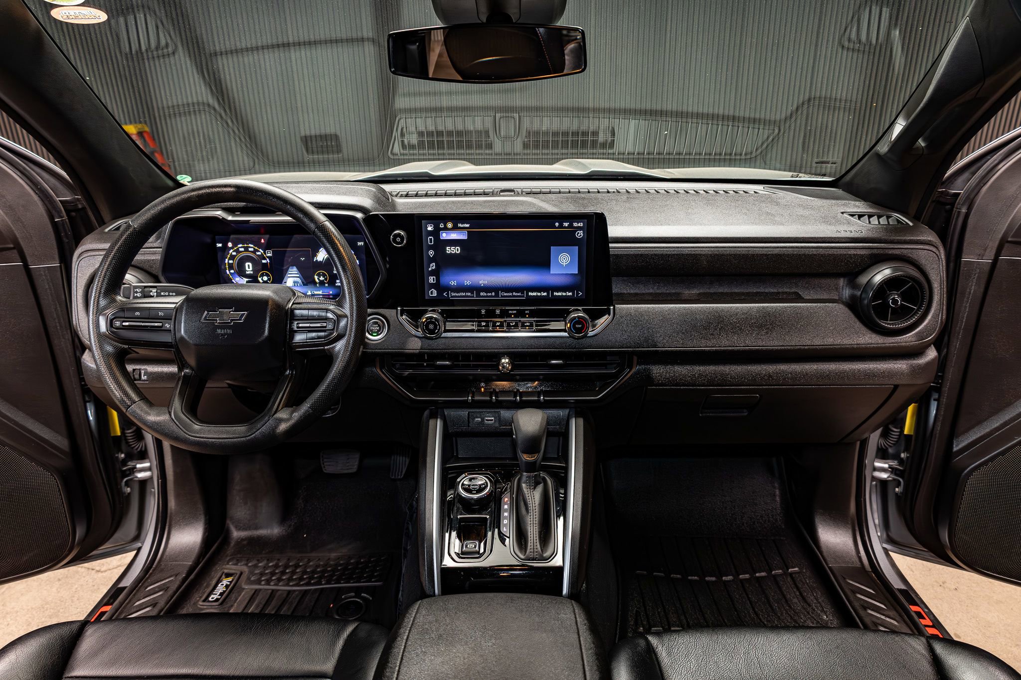 Used 2024 Chevrolet Colorado Trail Boss image 13