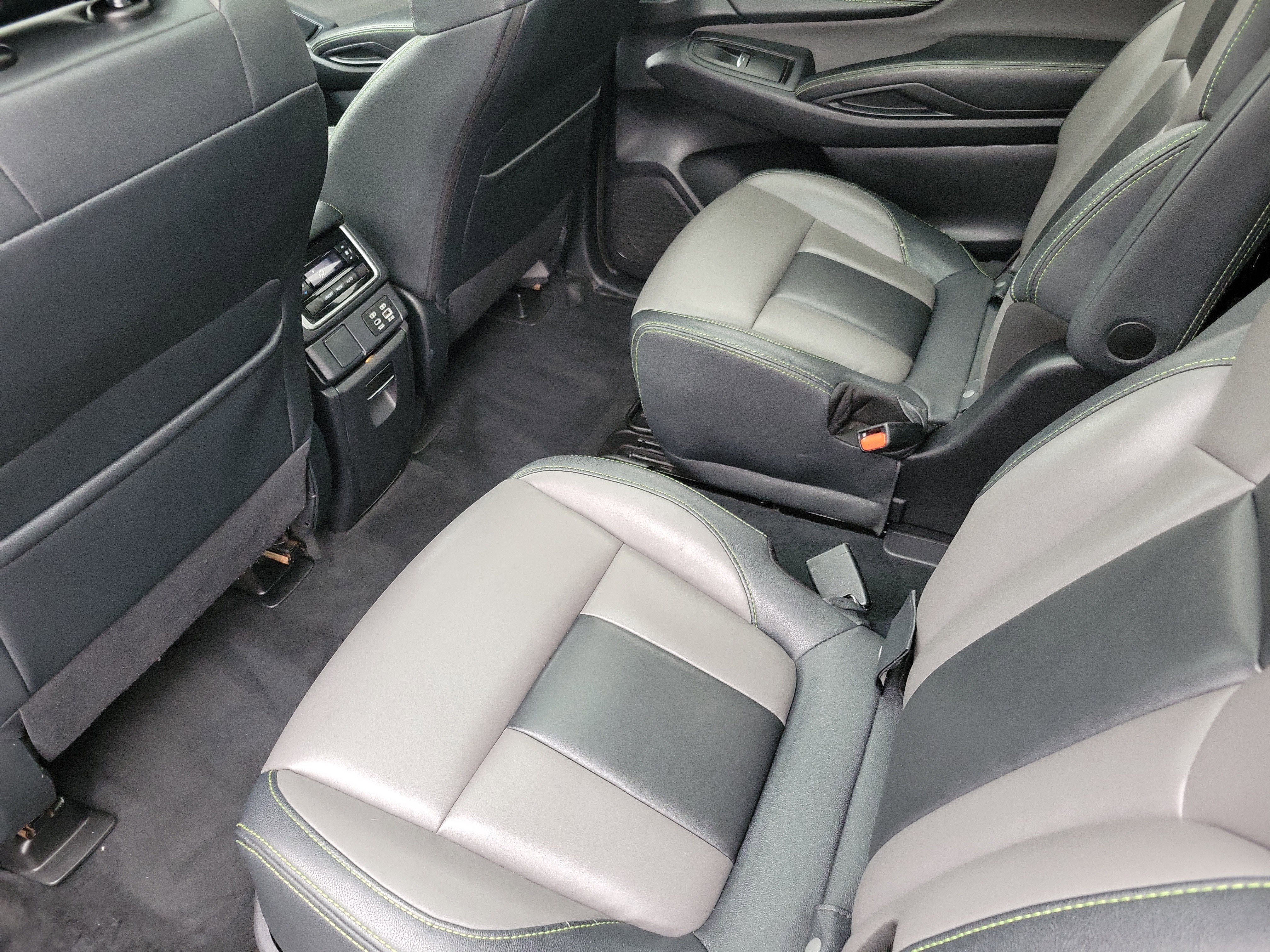 Used 2023 Subaru Ascent Onyx Edition image 14