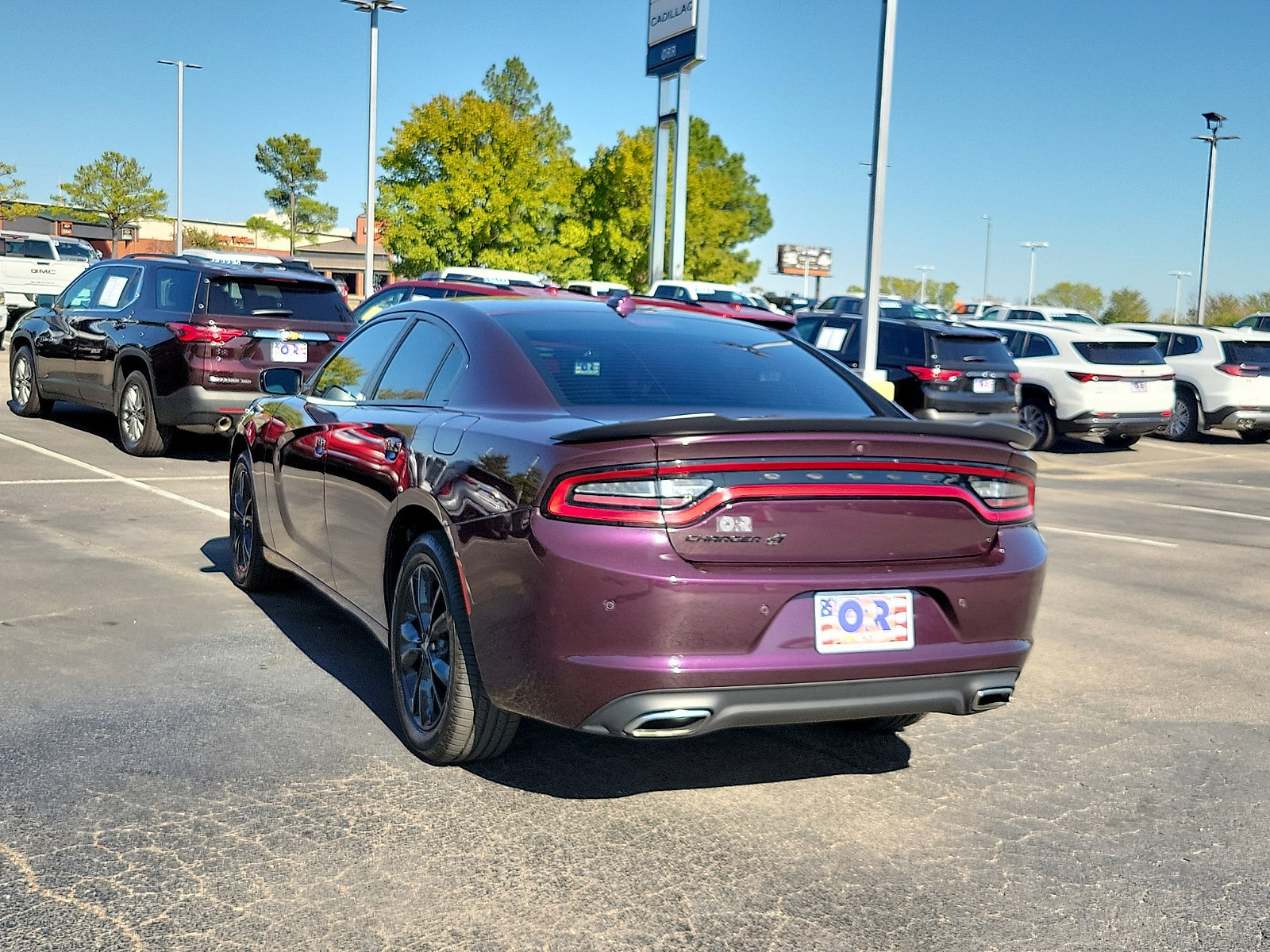 Used 2021 Dodge Charger SXT w/ Blacktop Package AWD/4WD image 4