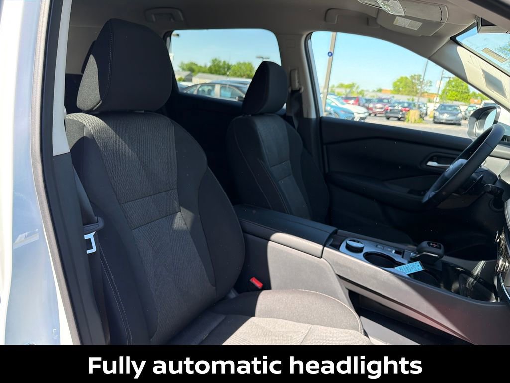New 2026 Nissan Rogue SV image 37