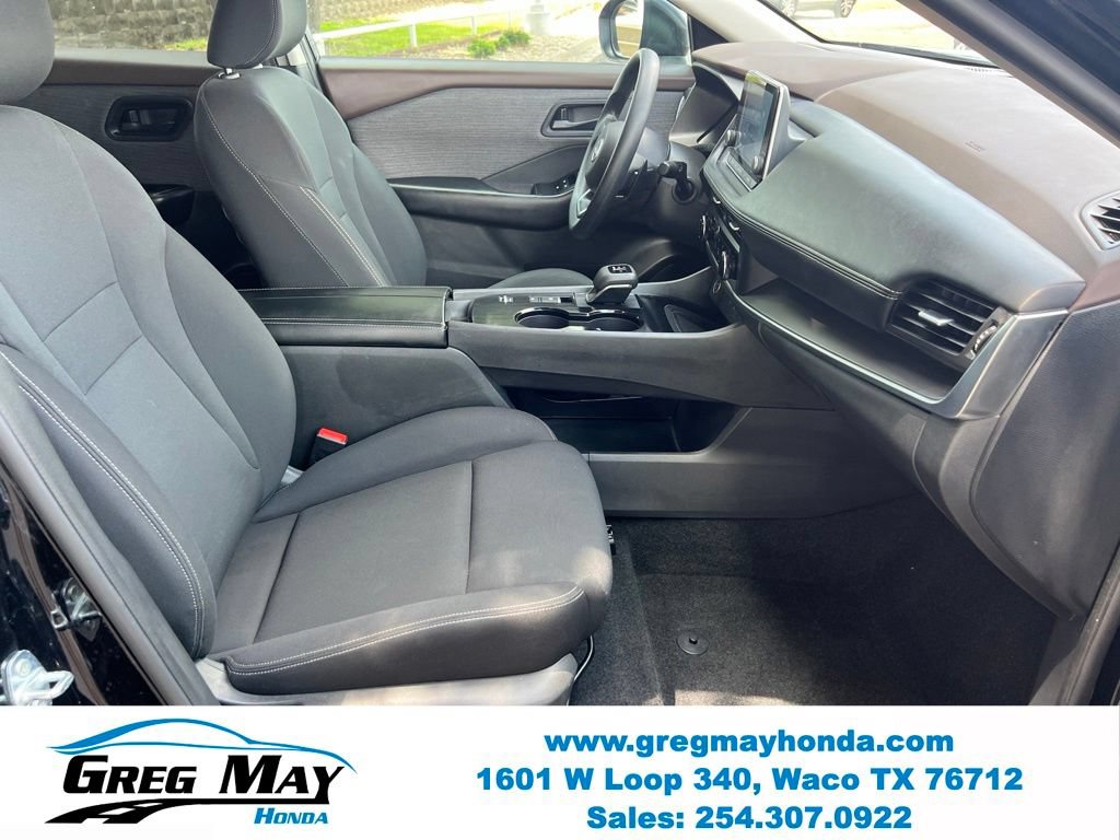 Used 2023 Nissan Rogue S FWD image 12