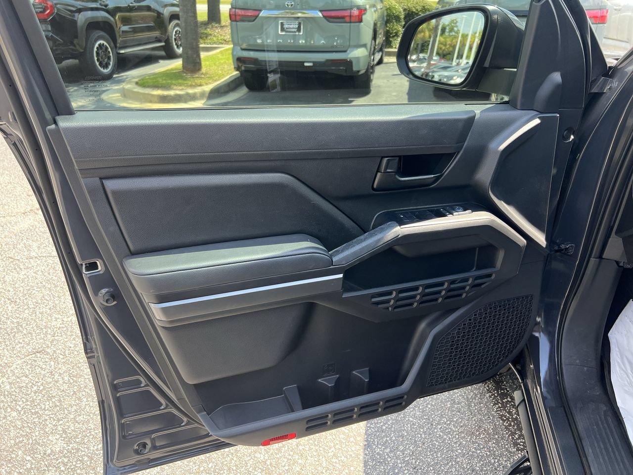 Used 2025 Toyota Tacoma SR5 RWD image 14