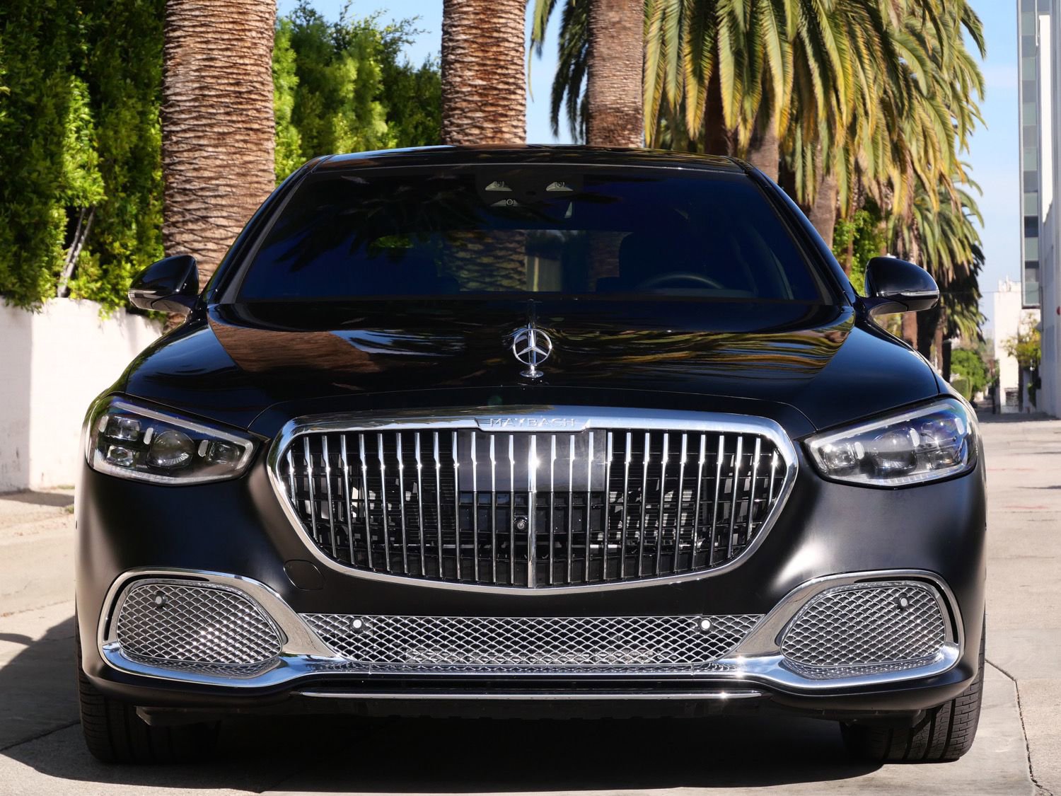 Used 2024 Mercedes-Benz Maybach S 680 4MATIC image 2