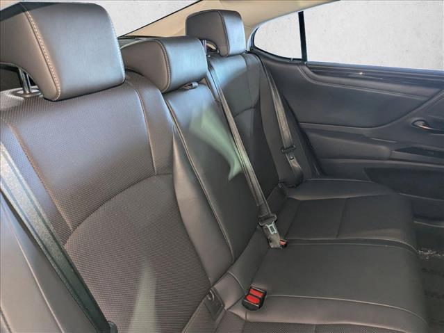 Used 2019 Lexus ES 300h w/ Premium Package FWD image 21