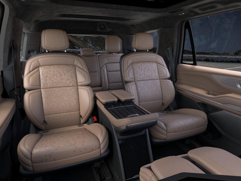 New 2026 Lincoln Navigator Black Label AWD/4WD image 11