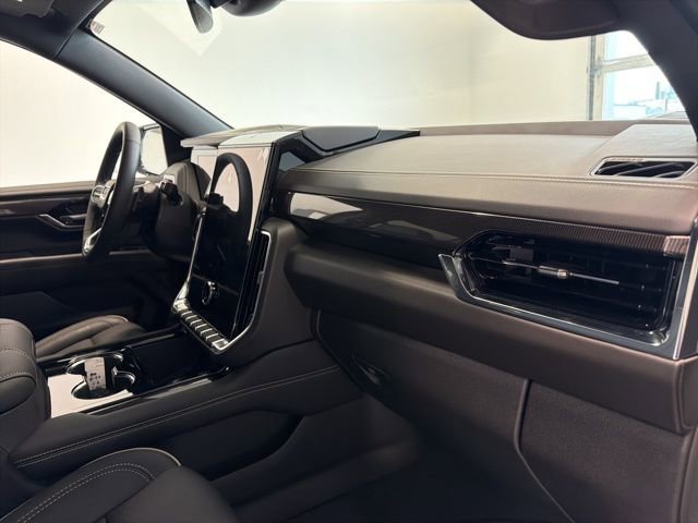 Used 2026 GMC Yukon Elevation image 41