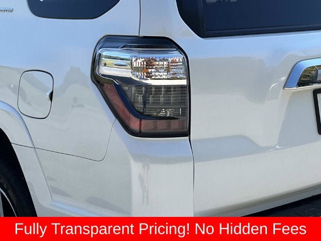 Used 2022 Toyota 4Runner Limited AWD/4WD image 5