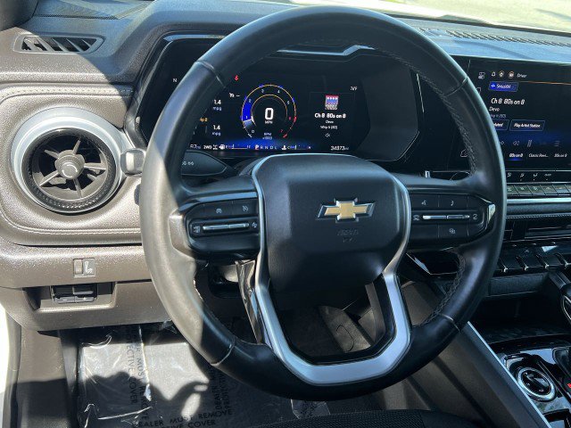 Used 2024 Chevrolet Colorado LT w/ LT Convenience Package image 11