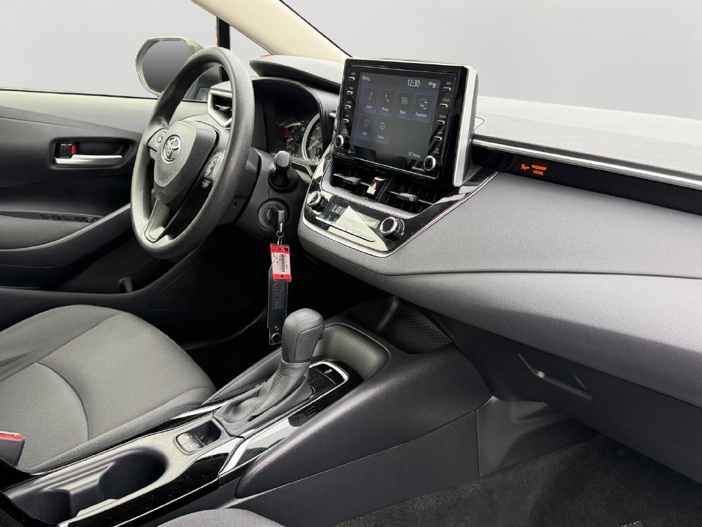 Used 2021 Toyota Corolla LE w/ Carpet Mat Package (TMS) FWD image 7