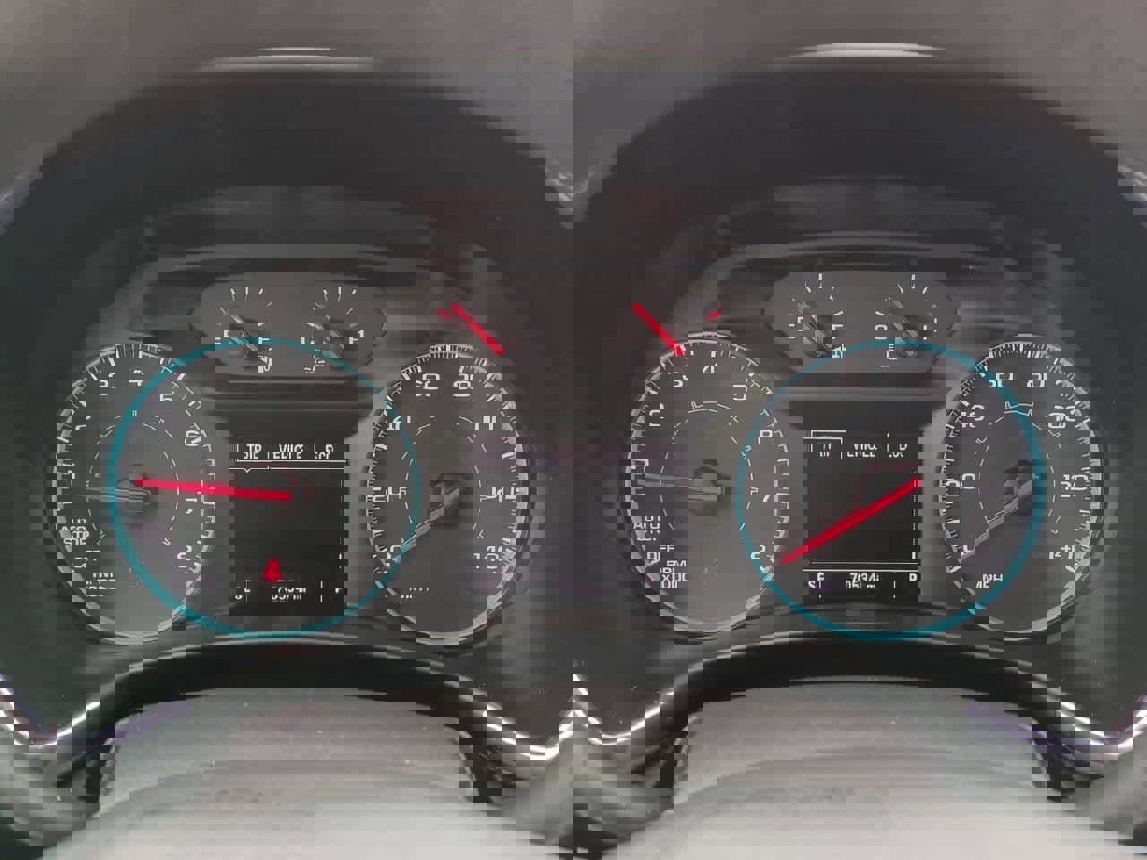 Used 2021 Chevrolet Equinox LS image 31