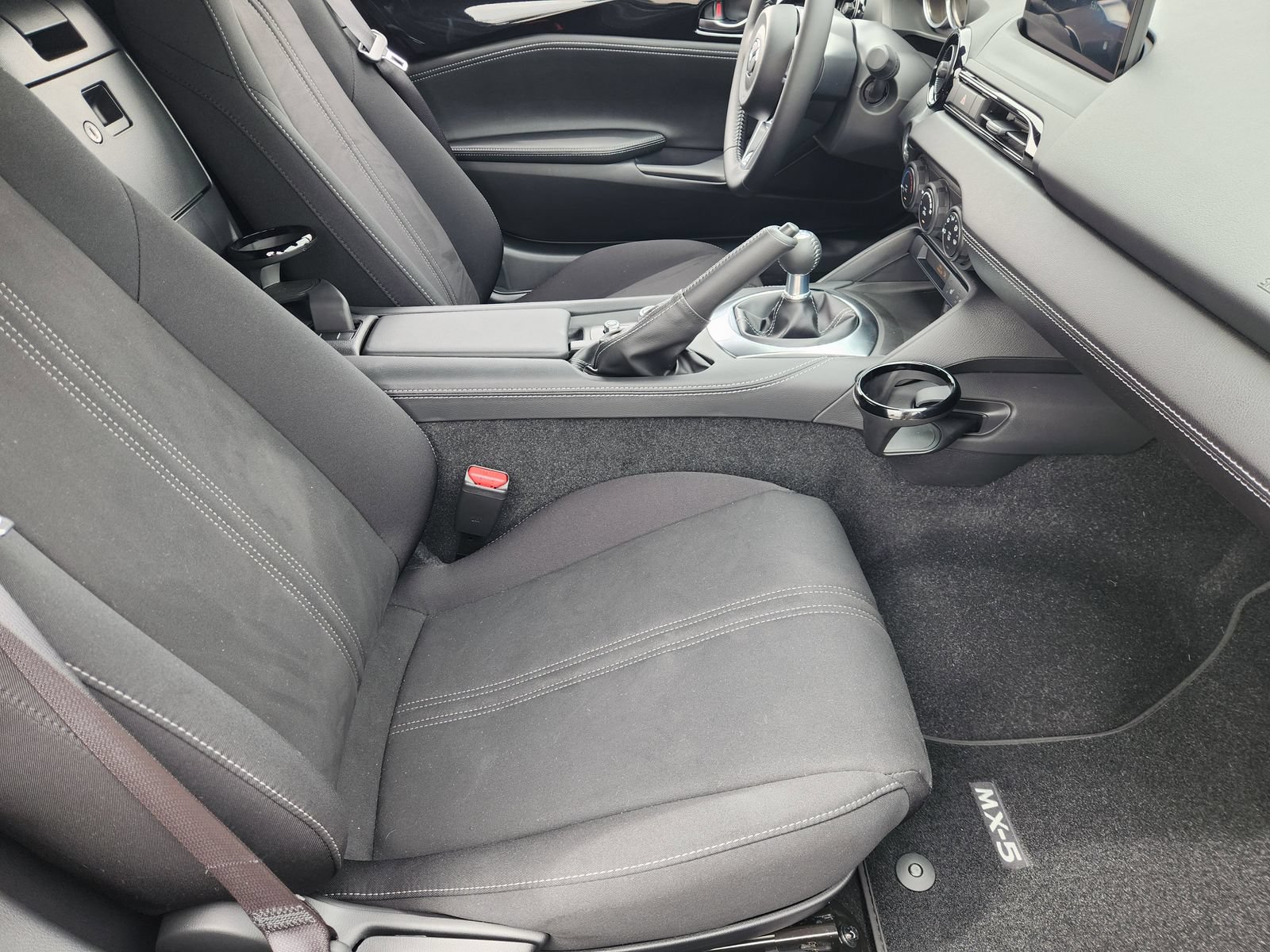New 2026 MAZDA MX-5 Miata Club RWD image 15