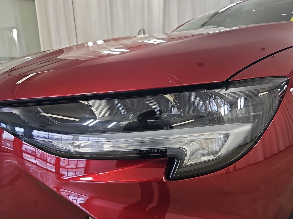 Used 2023 Buick Envision Essence image 37