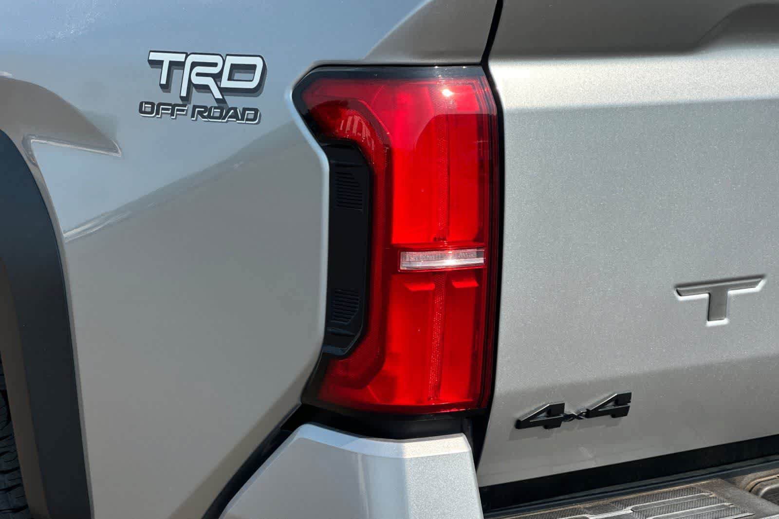 Used 2024 Toyota Tacoma TRD Off-Road AWD/4WD image 29