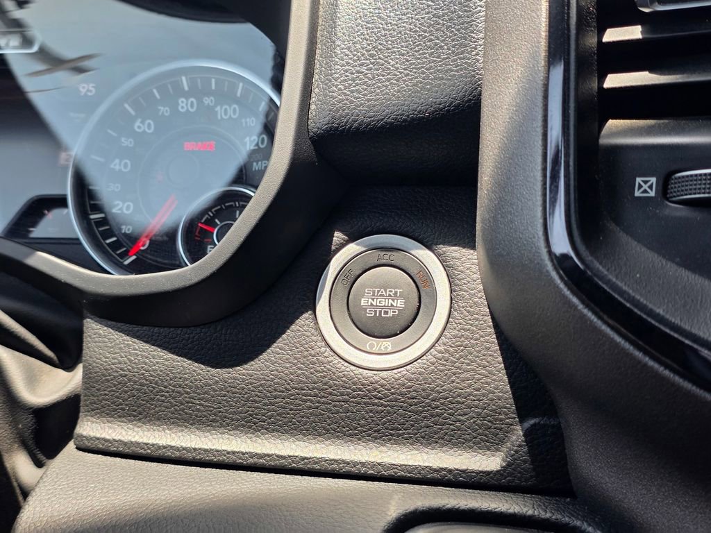 Used 2023 RAM 1500 Big Horn AWD/4WD image 33