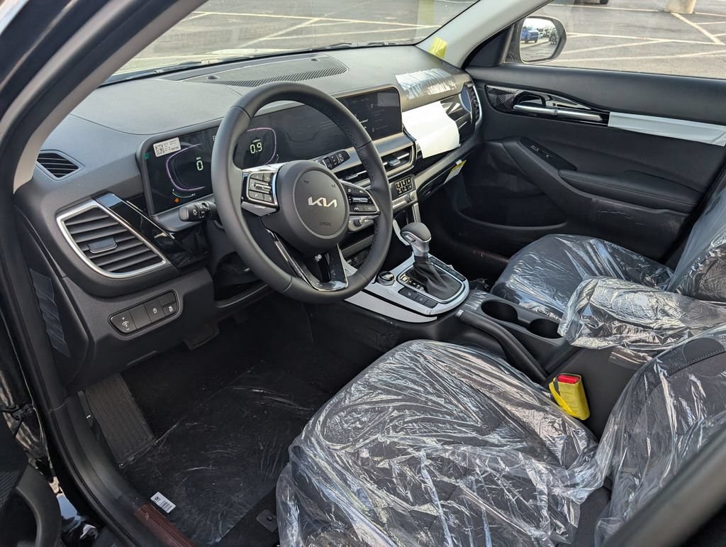 New 2026 Kia Seltos S AWD/4WD image 14
