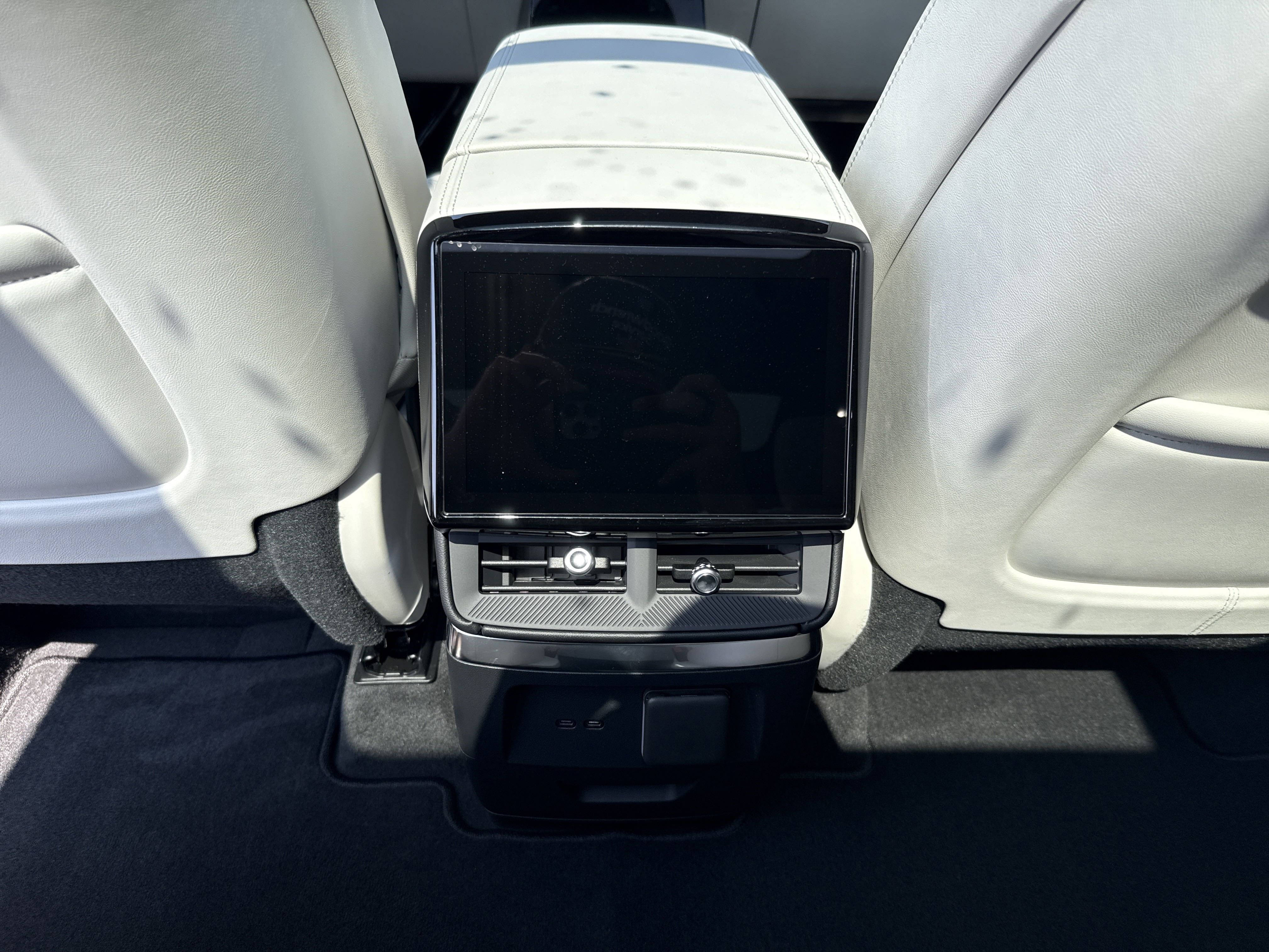 New 2026 Cadillac Vistiq Luxury image 10