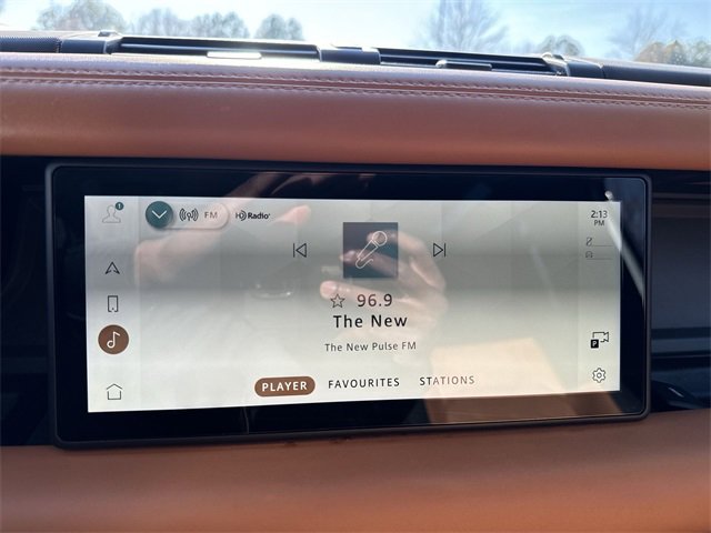 Used 2021 Land Rover Defender 90 X image 16