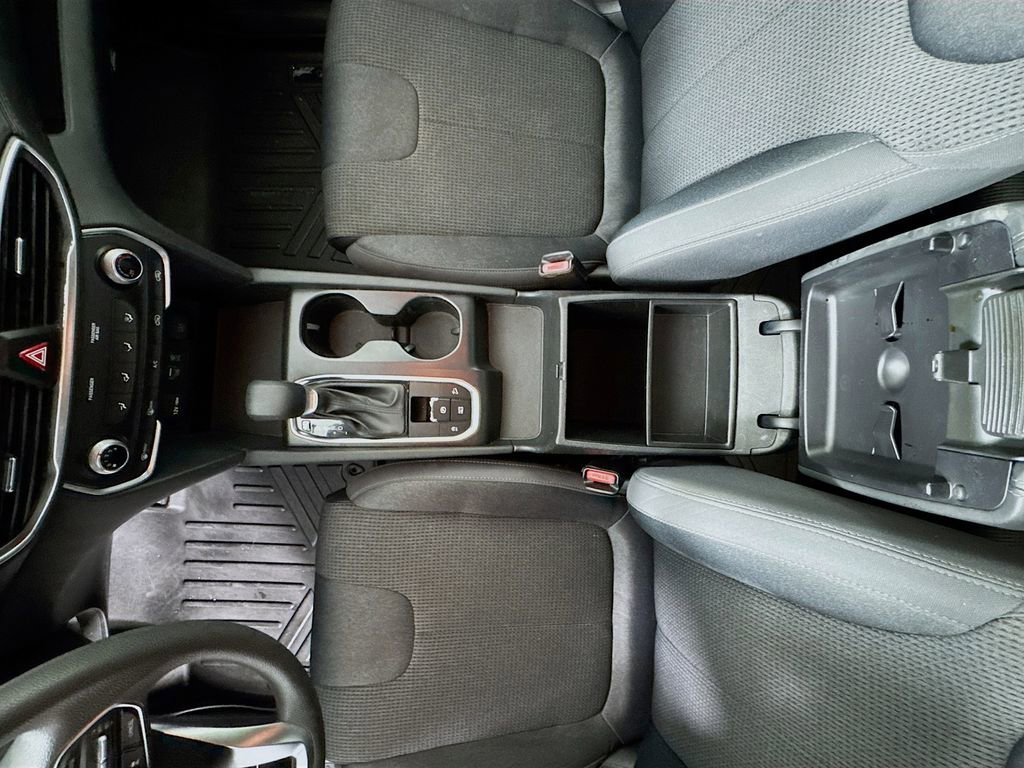 Used 2019 Hyundai Santa Fe SE image 35