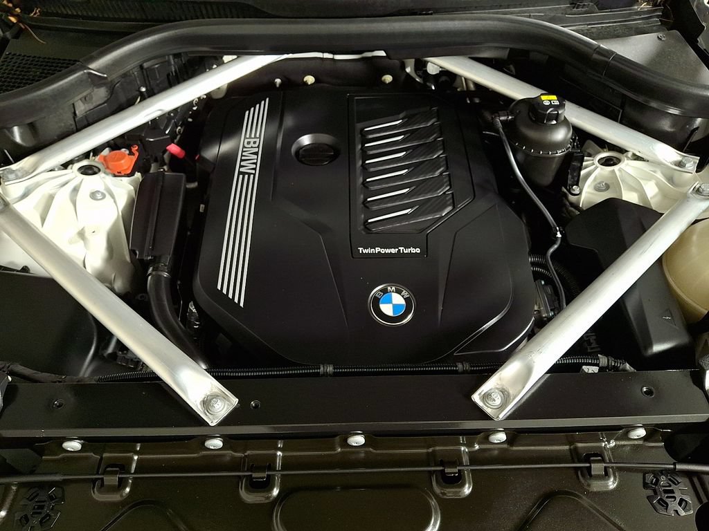 Used 2020 BMW X5 xDrive40i w/ Premium Package AWD/4WD image 29